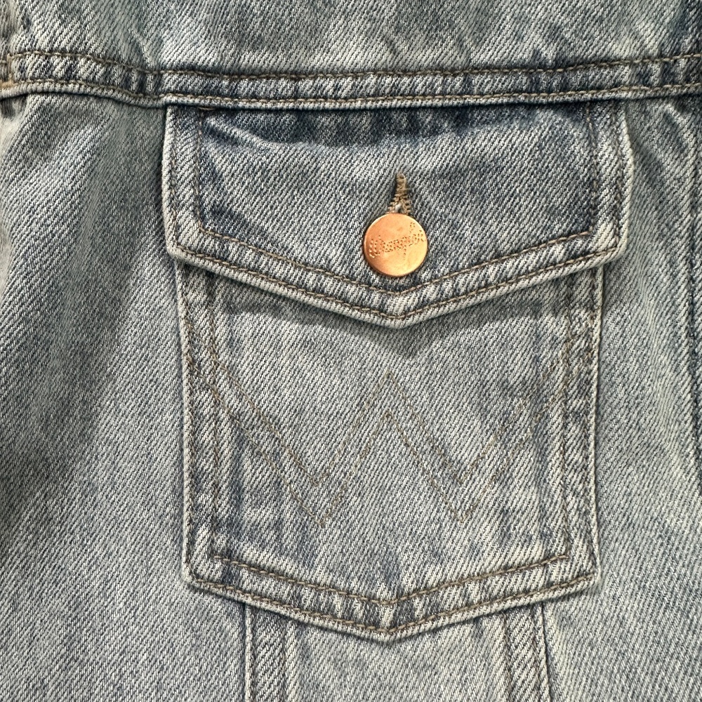 NWT!! Wrangler Heritage Jacket - M - Picture 10 of 16